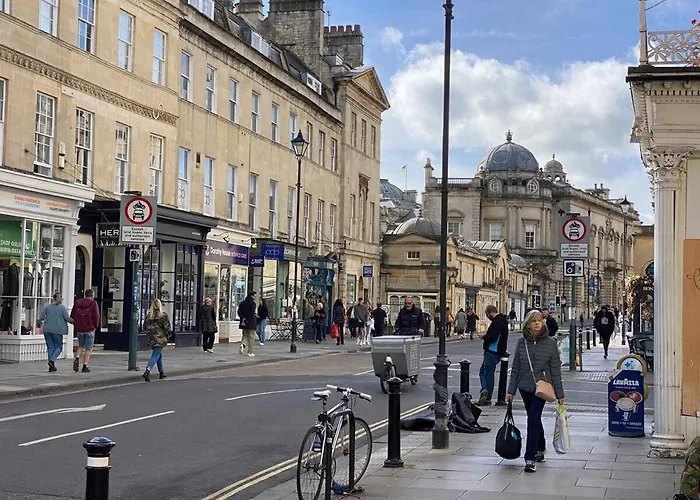 ※ Stunning, Bath Townhouse, City Centre