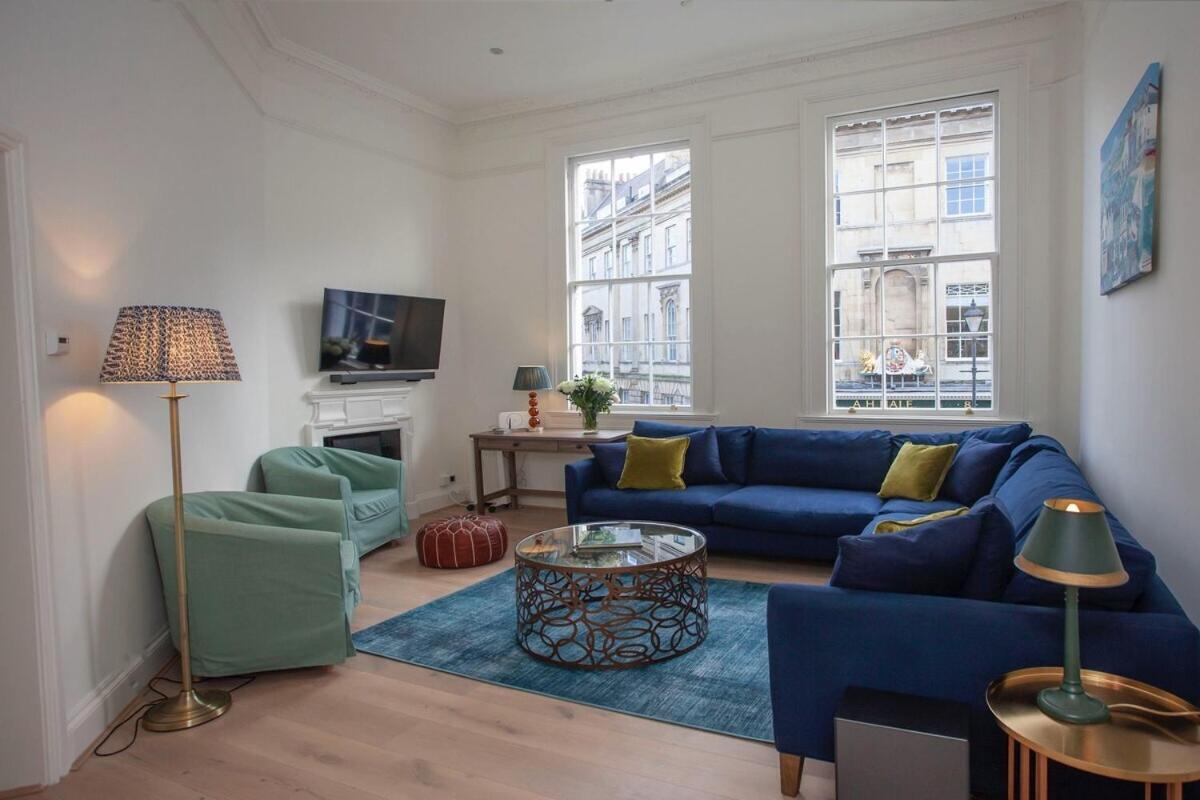 ※ Stunning, Townhouse, Centre * Bath